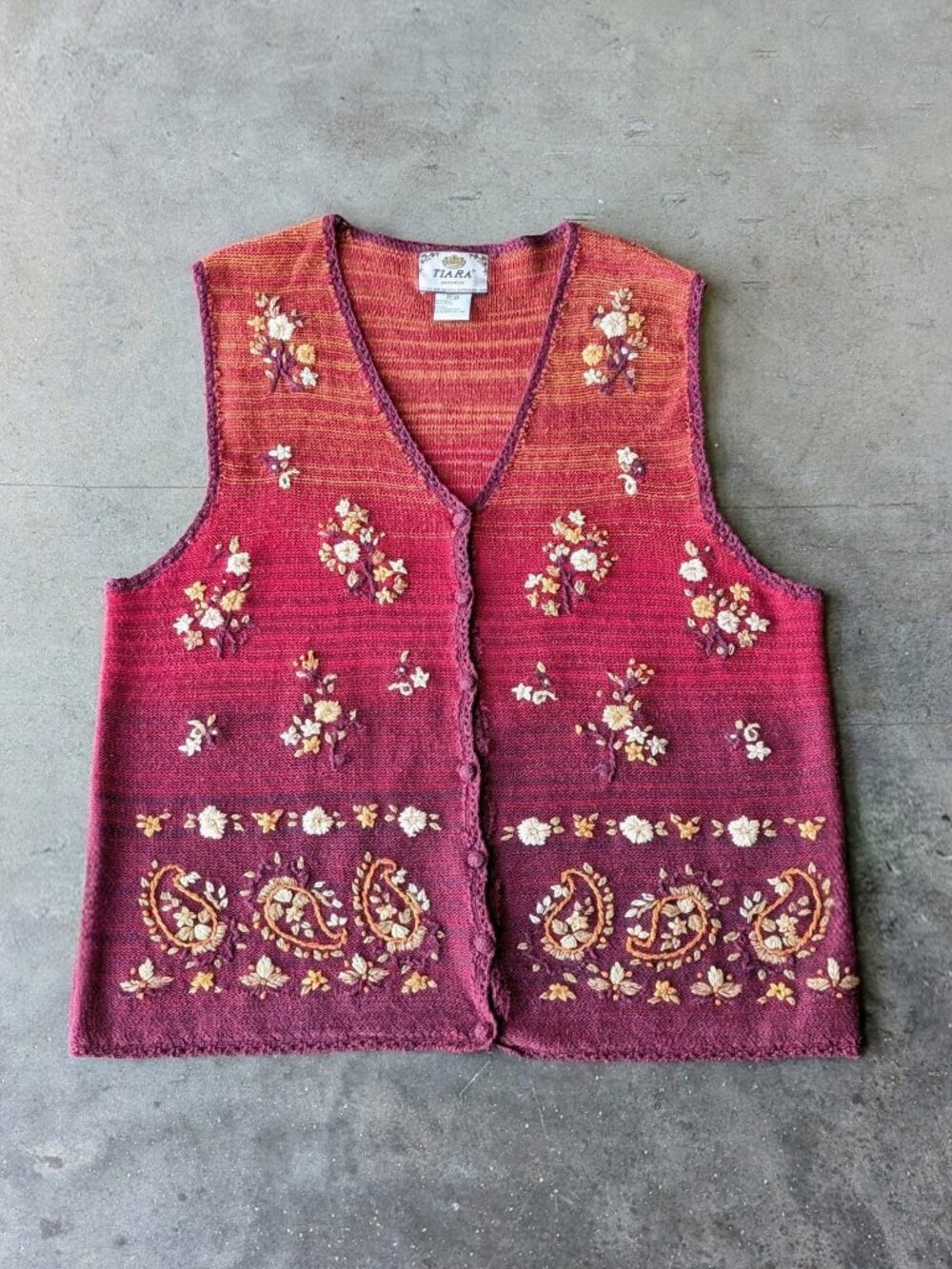 Vintage Tiara Woman Cottagecore Orange Red Ombre Floral Embroidered Sweater Vest